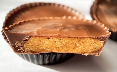 Ultimate Chocolate Brownie – Rich, Fudgy & Irresistible