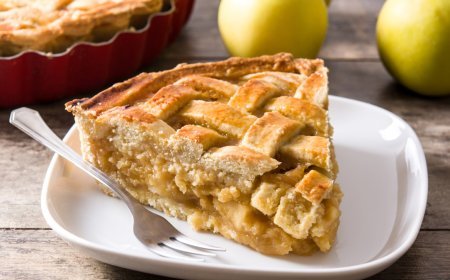 Classic Apple Pie – Warm, Spiced & Homestyle Perfection