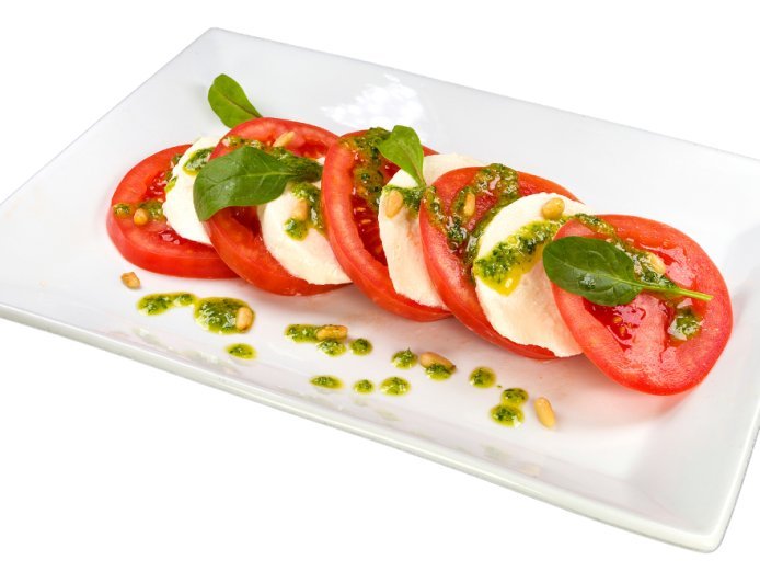 The Perfect Caprese Salad: Fresh, Simple, and Bursting with Italian Flavor