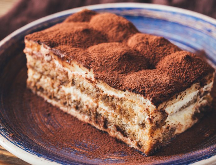 Tiramisu – Classic Italian Coffee-Layer Dessert
