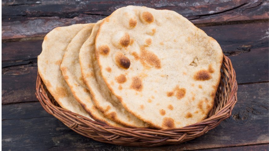 Authentic Akki Roti Recipe – Crispy Rice Flour Flatbread