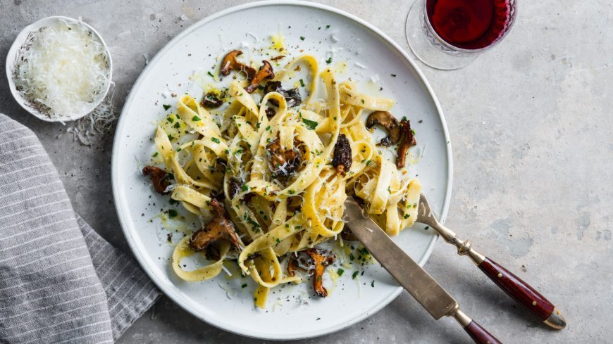 Tagliatelle ai Funghi (Mushroom Pasta)