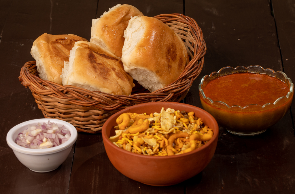 Misal Pav with Love: A Spicy Symphony of Flavors and Affection