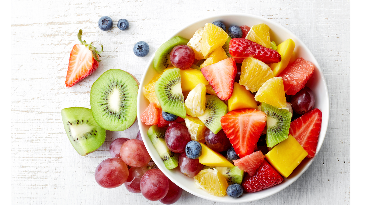 Savoring the Season: Craft the Ultimate Vibrant Summer Fruit Salad