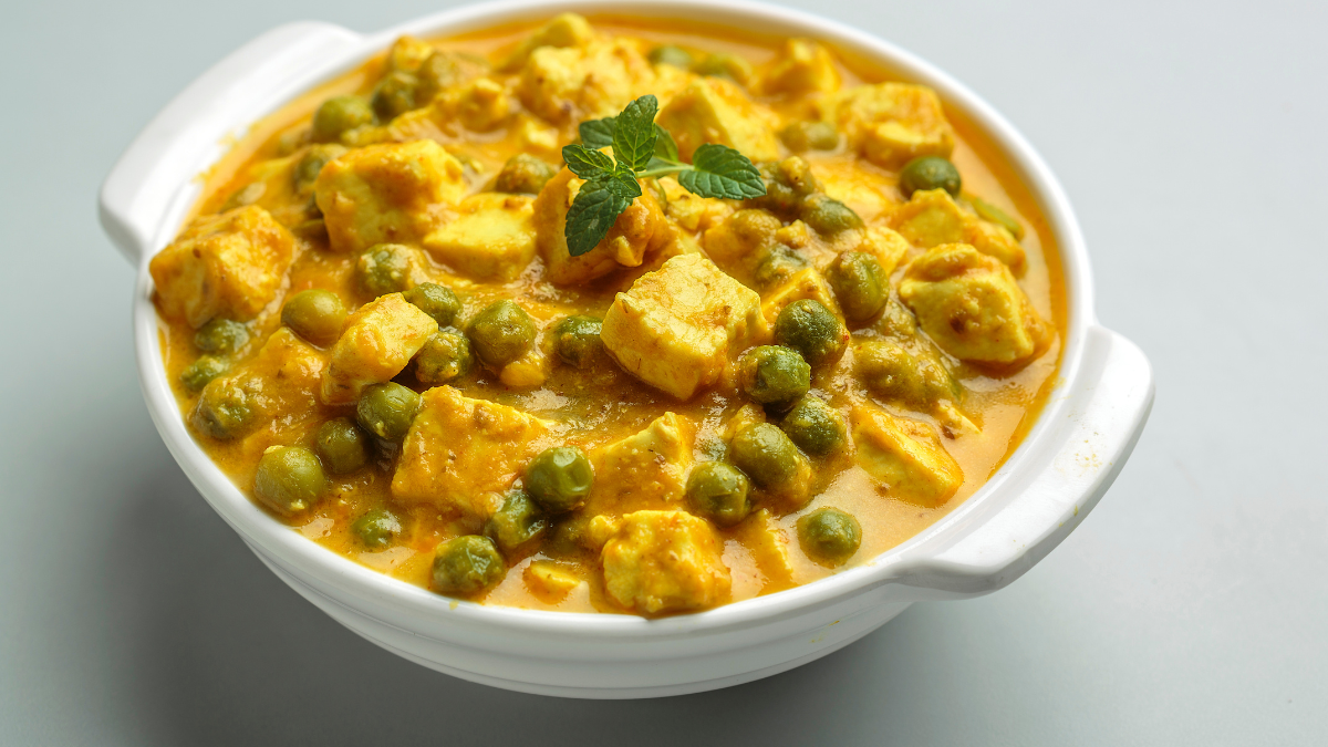 Matar-Paneer